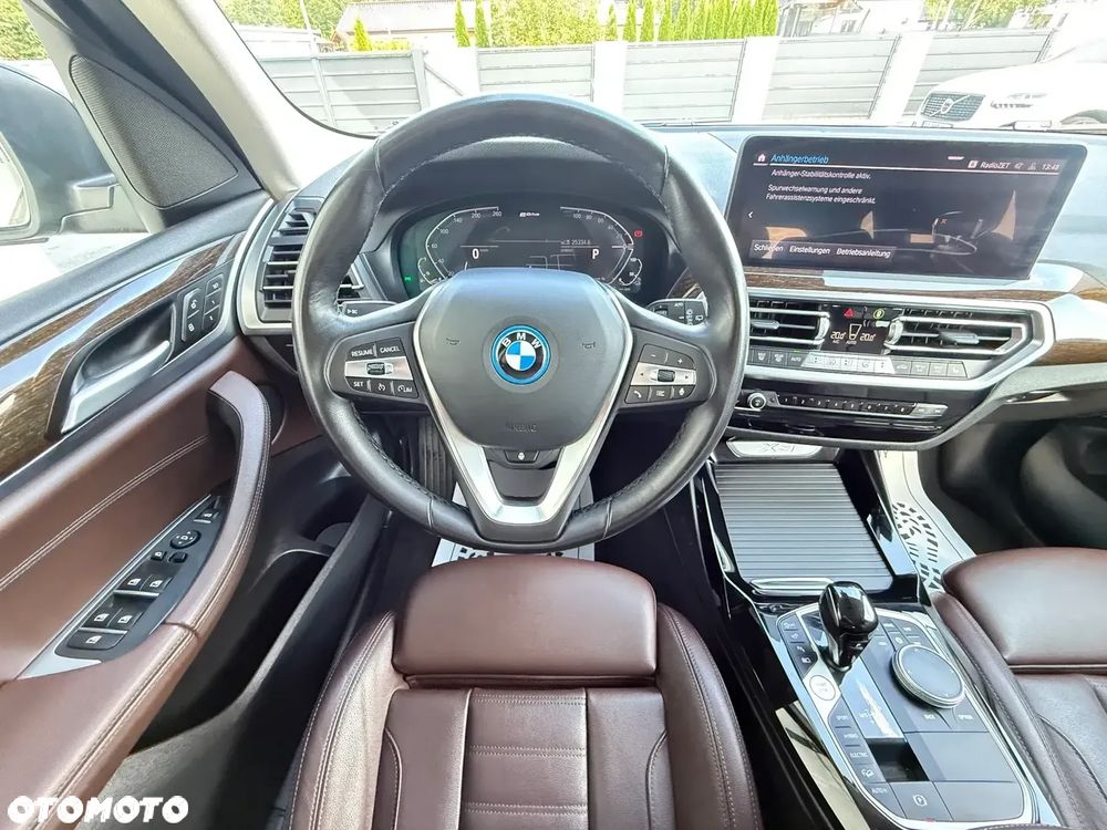 BMW X3 xDrive30e Luxury Line - 37