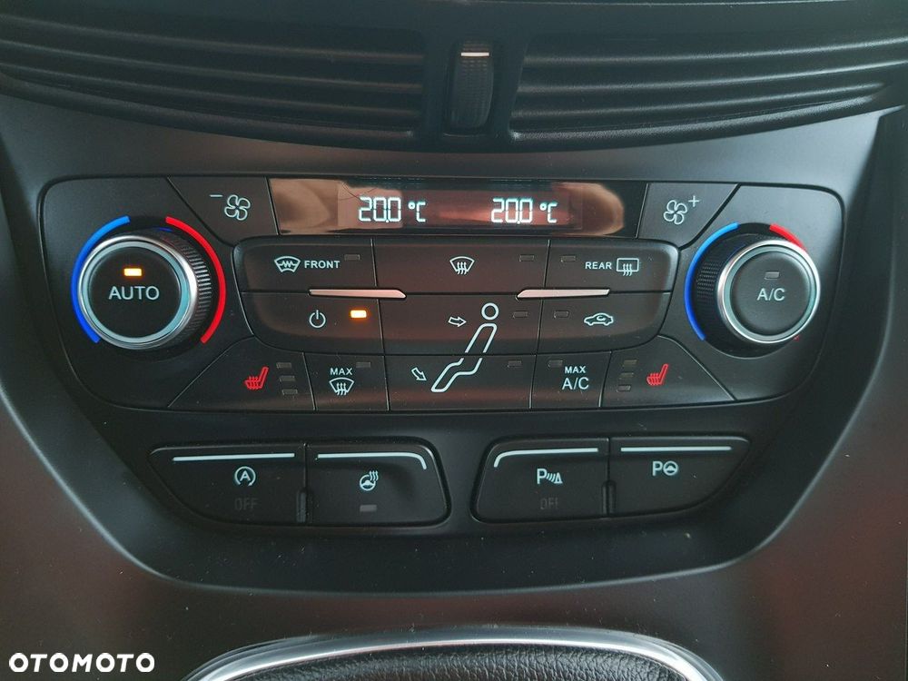 Ford C-MAX 1.5 EcoBoost Start-Stop-System Titanium - 19