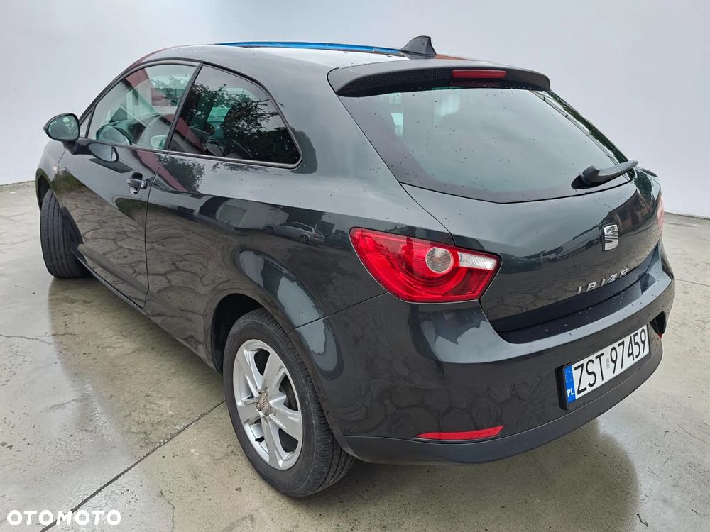 Seat Ibiza 1.2 12V Signo - 3