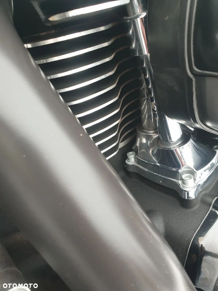 Harley-Davidson Touring Road King - 3