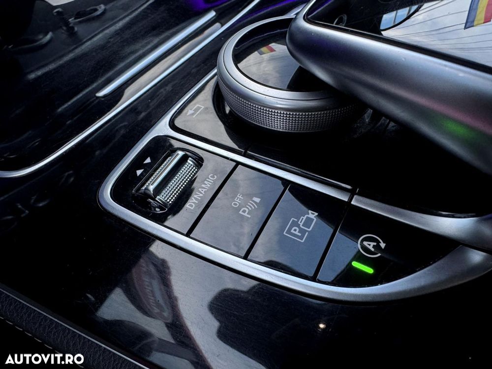 Mercedes-Benz E - 19