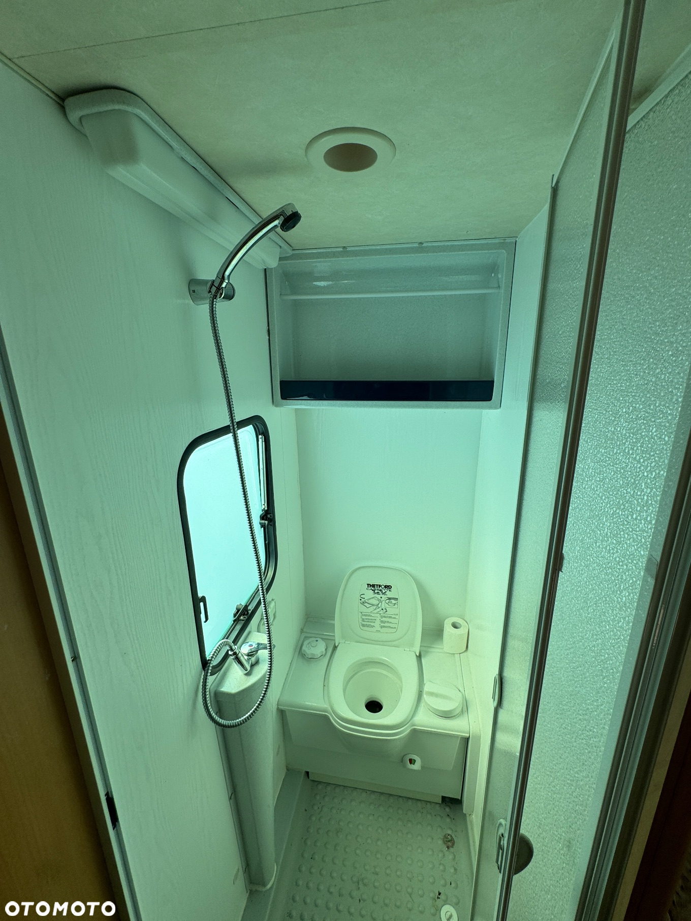 Adria Unika 562 up - 17