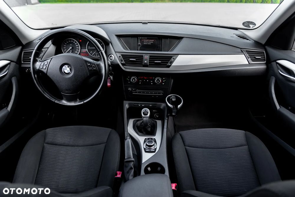 BMW X1 sDrive18d - 25