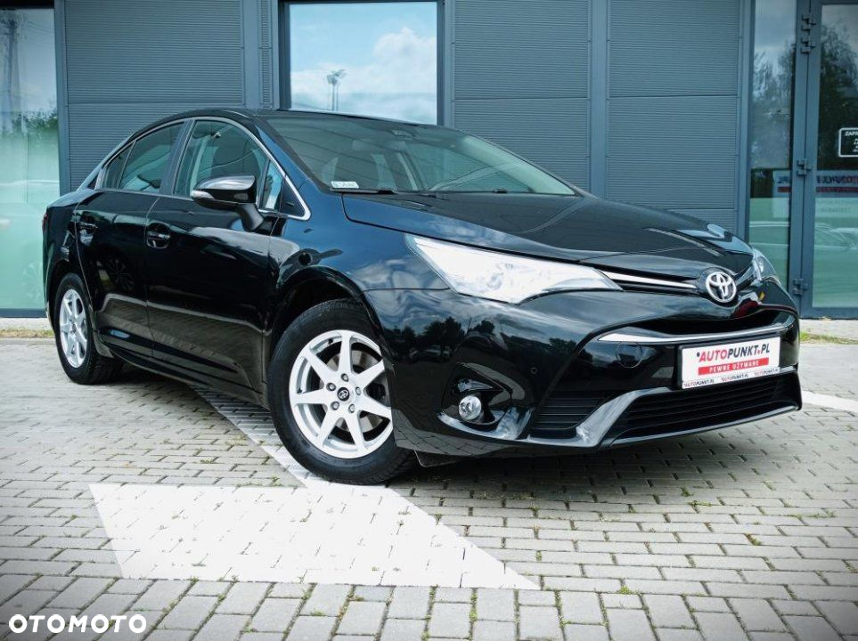 Toyota Avensis - 6