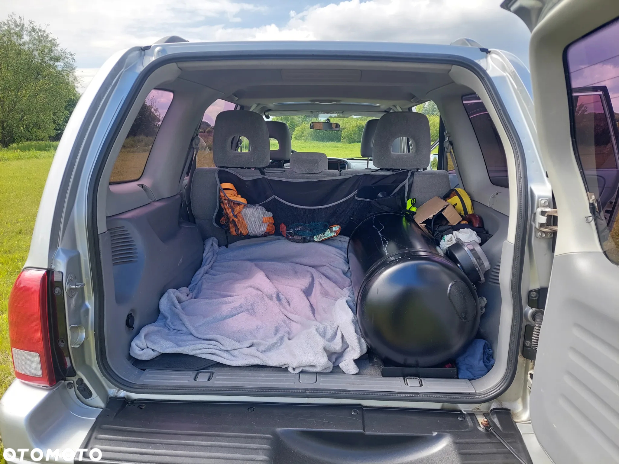 Suzuki Grand Vitara 2.7 V6 - 13