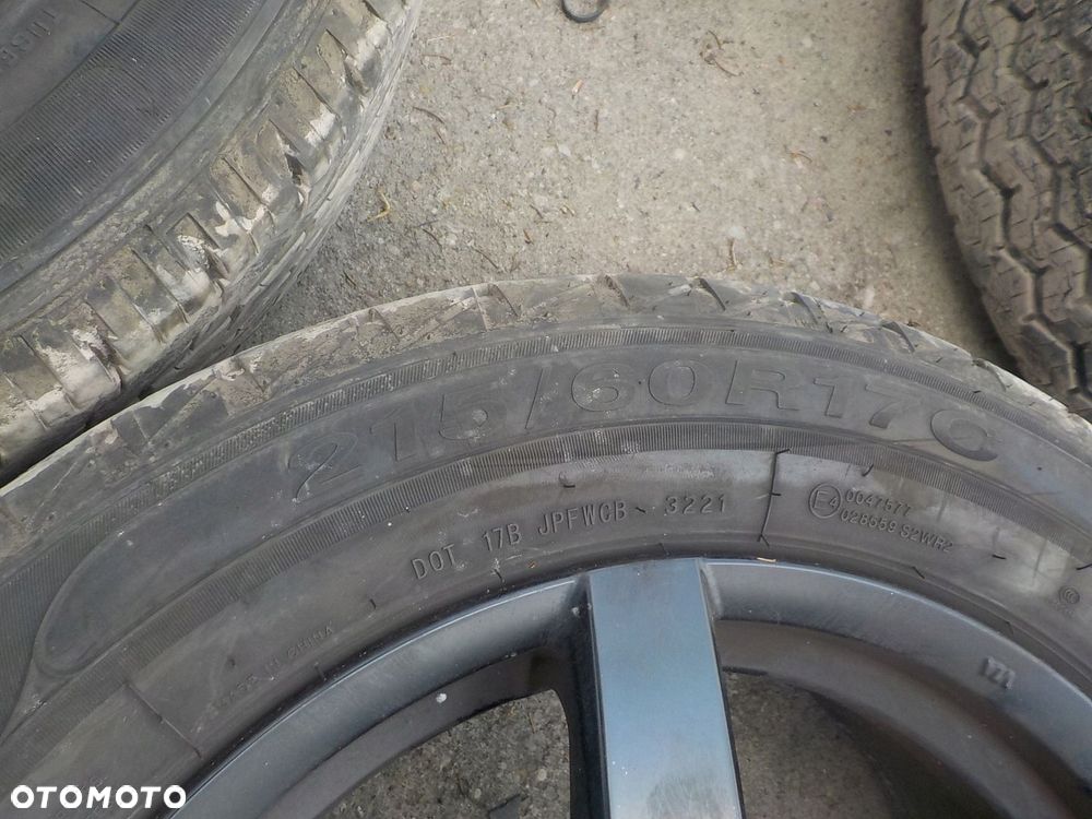 RENAULT TRAFIC III FELGI ALUMINIOWE OPONY R17 5x114.3 - 7