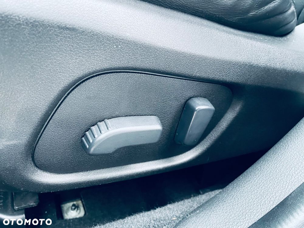 Subaru Forester 2.0 XT Platinum Lineartronic - 22