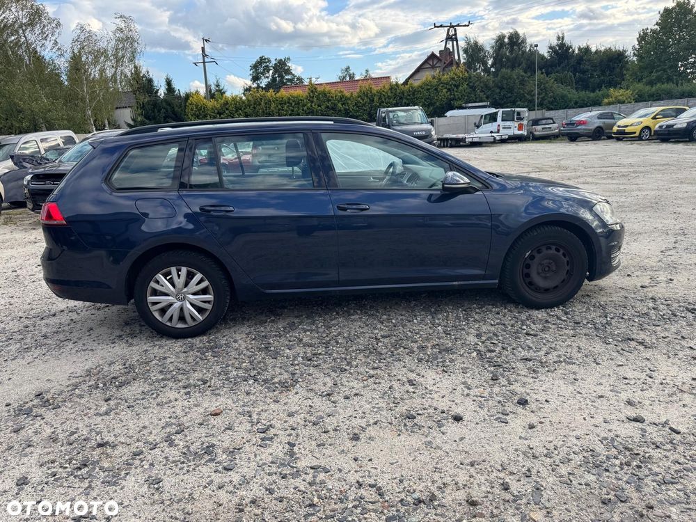 Volkswagen Golf 1.6 TDI Trendline - 9