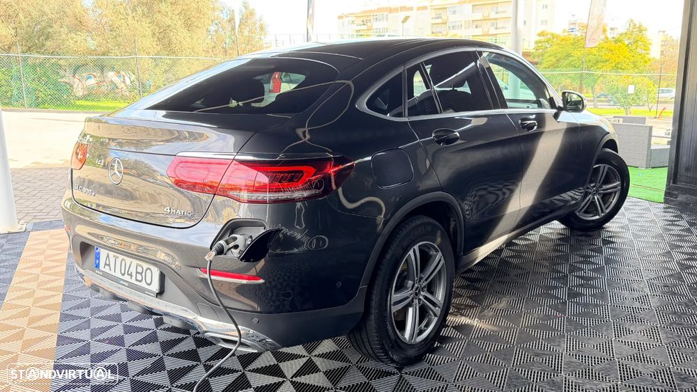 Mercedes-Benz GLC 300 e Coupe 4Matic 9G-TRONIC Avantgarde Advanced - 42