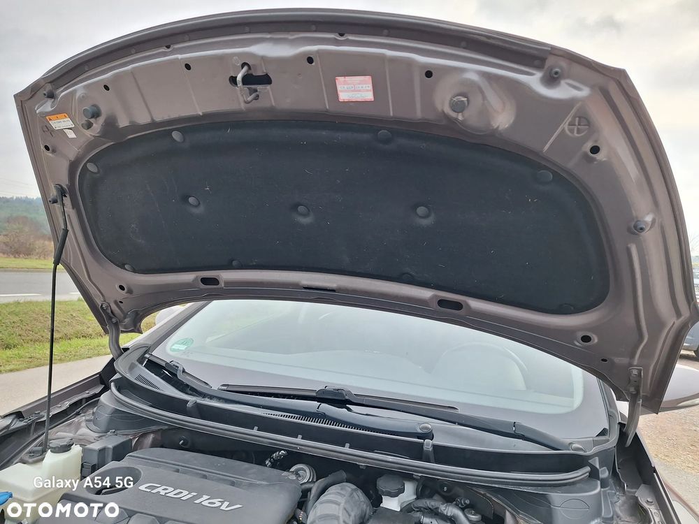 Hyundai i30 1.6 CRDi Trend - 22