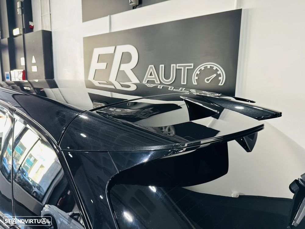 MG MG4 64 kWh Luxury - 27