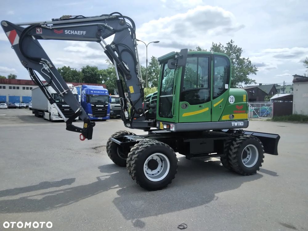 Schaeff TW110 koparka kołowa 4x4 - 19