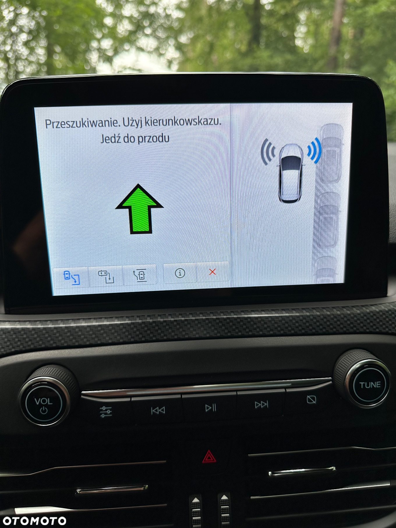 Ford Focus Turnier 2.0 EcoBlue Start-Stopp-System ST-LINE X - 39