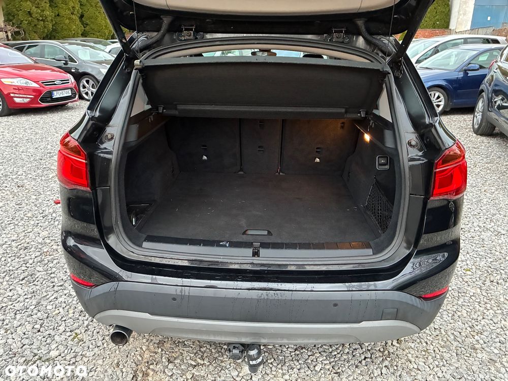 BMW X1 sDrive18d - 10