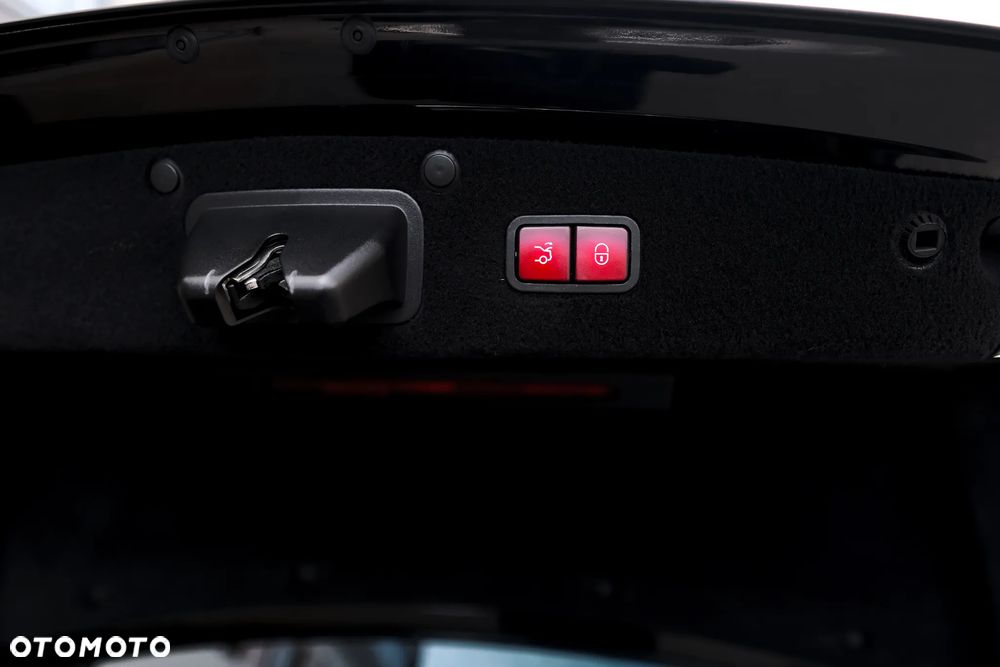 Mercedes-Benz Klasa S 500 4-Matic L 7G-TRONIC - 37