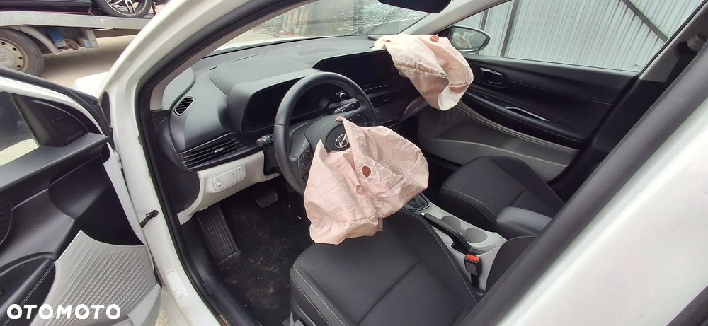 Hyundai i20 1.0 T-GDI 48V-Hybrid DCT Trend - 10