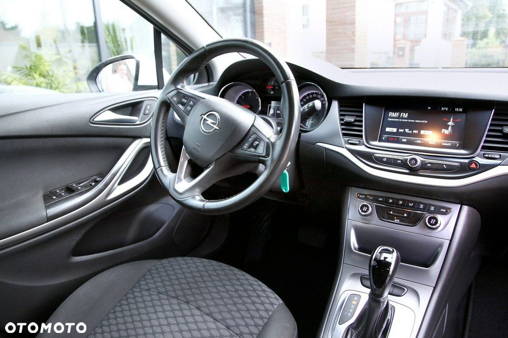 Opel Astra - 14