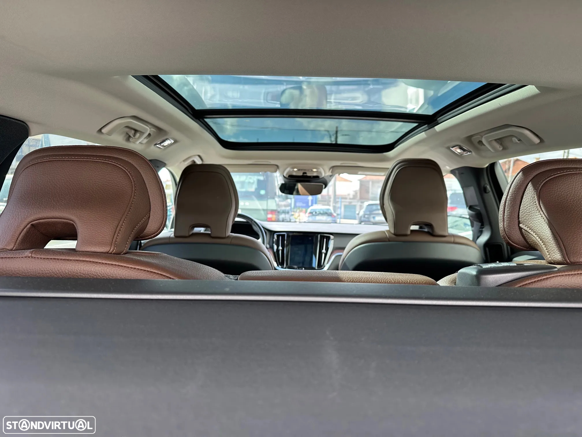Volvo V60 2.0 T4 Inscription - 5