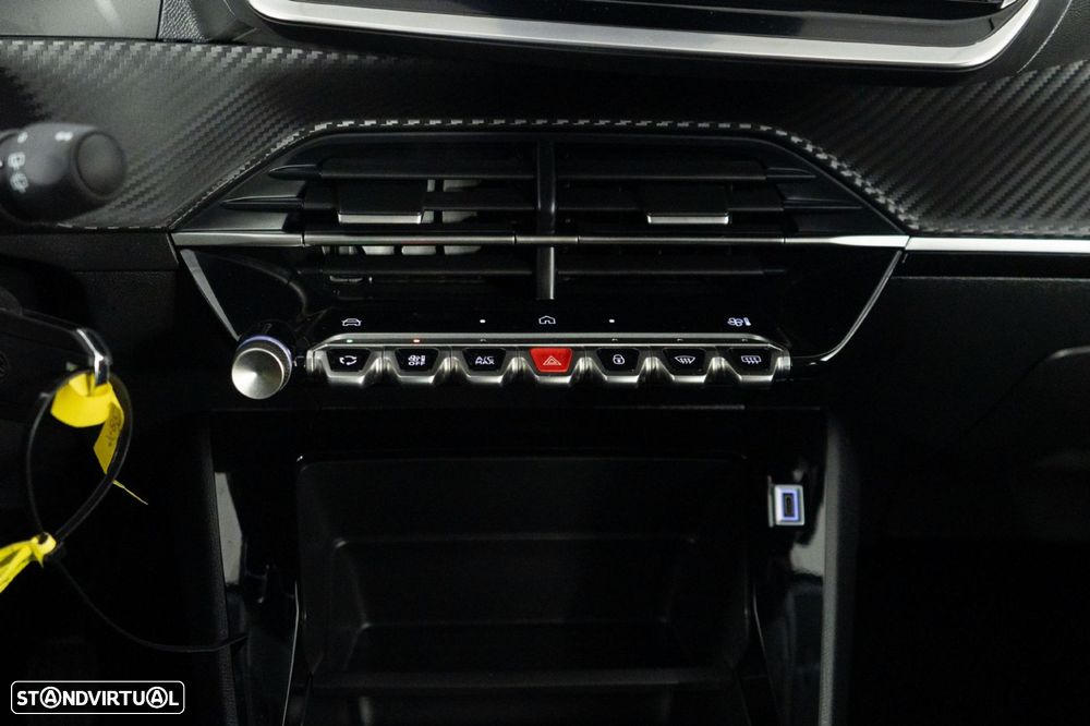 Peugeot 208 1.2 PureTech Style - 23