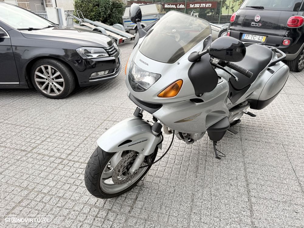 Honda Deauville NT 650 - 6