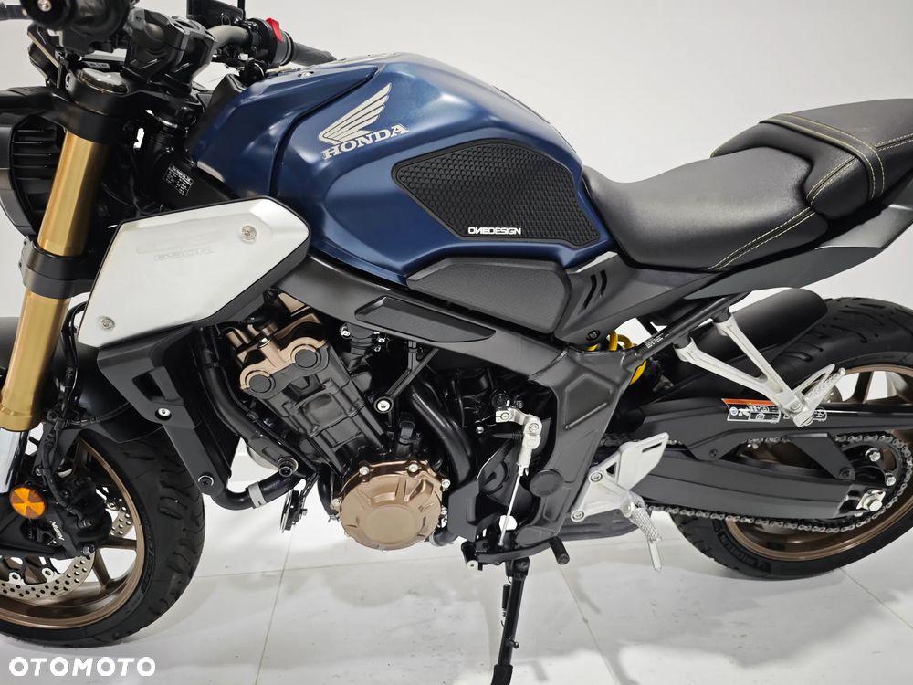 Honda CB - 15