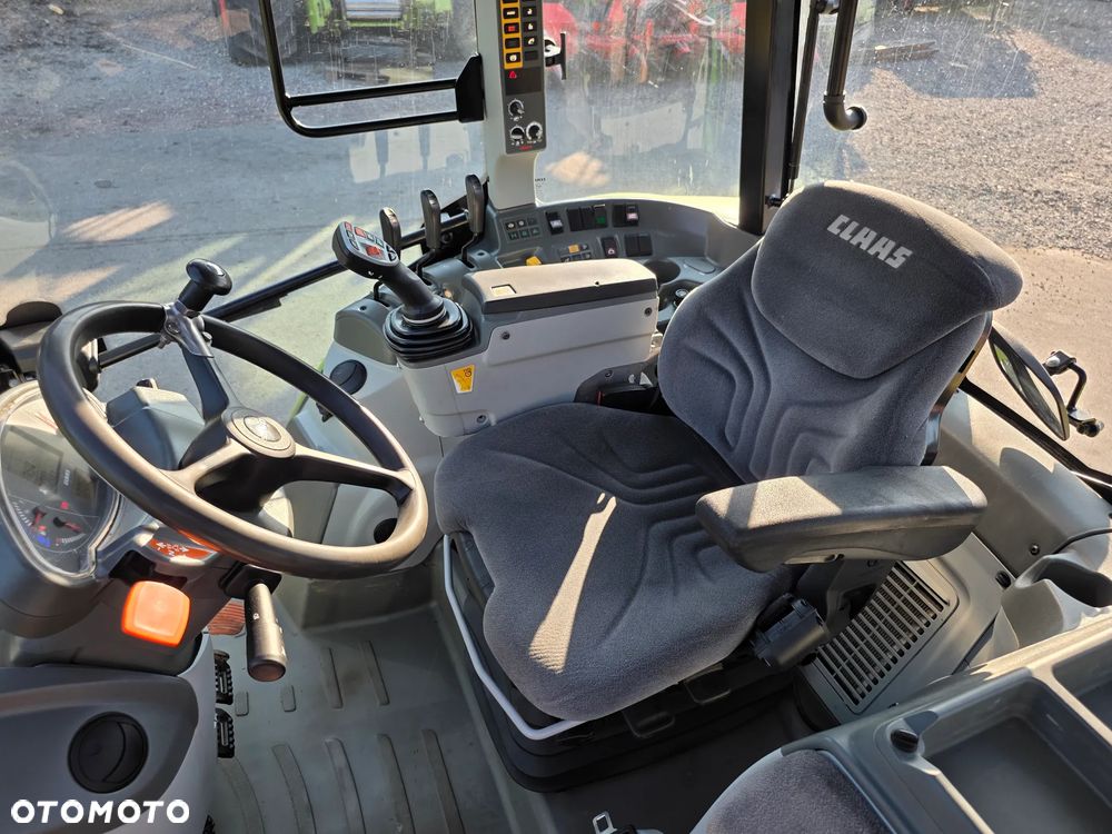 Claas Arion 430 - 16