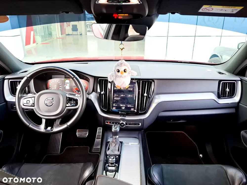 Volvo XC 60 T5 AWD Geartronic RDesign - 5