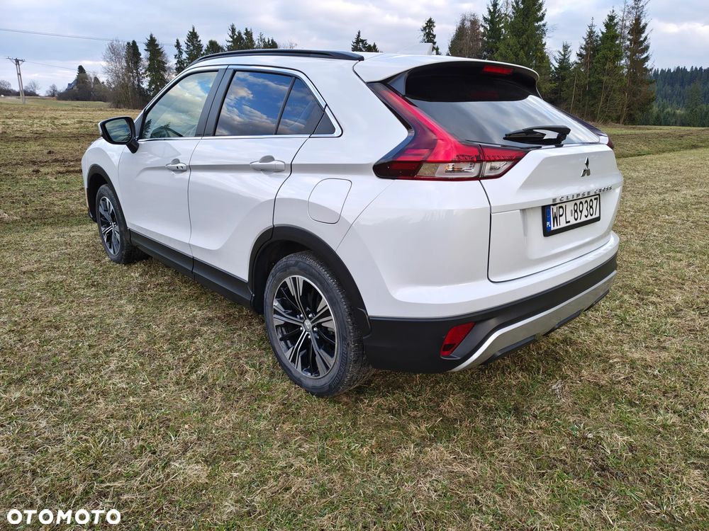 Mitsubishi Eclipse Cross - 12
