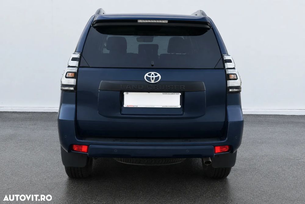 Toyota Land Cruiser 2.8l D-4D 204 CP A/T 7 locuri Luxury AVS Black - 6