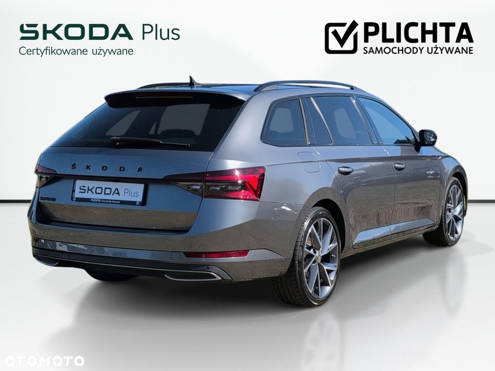 Skoda Superb 2.0 TDI SCR Sportline DSG - 6