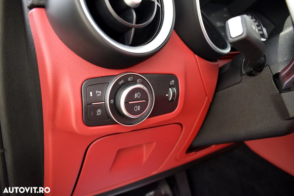 Alfa Romeo Stelvio 2.2 16V AT8 Q4 Lusso - 16