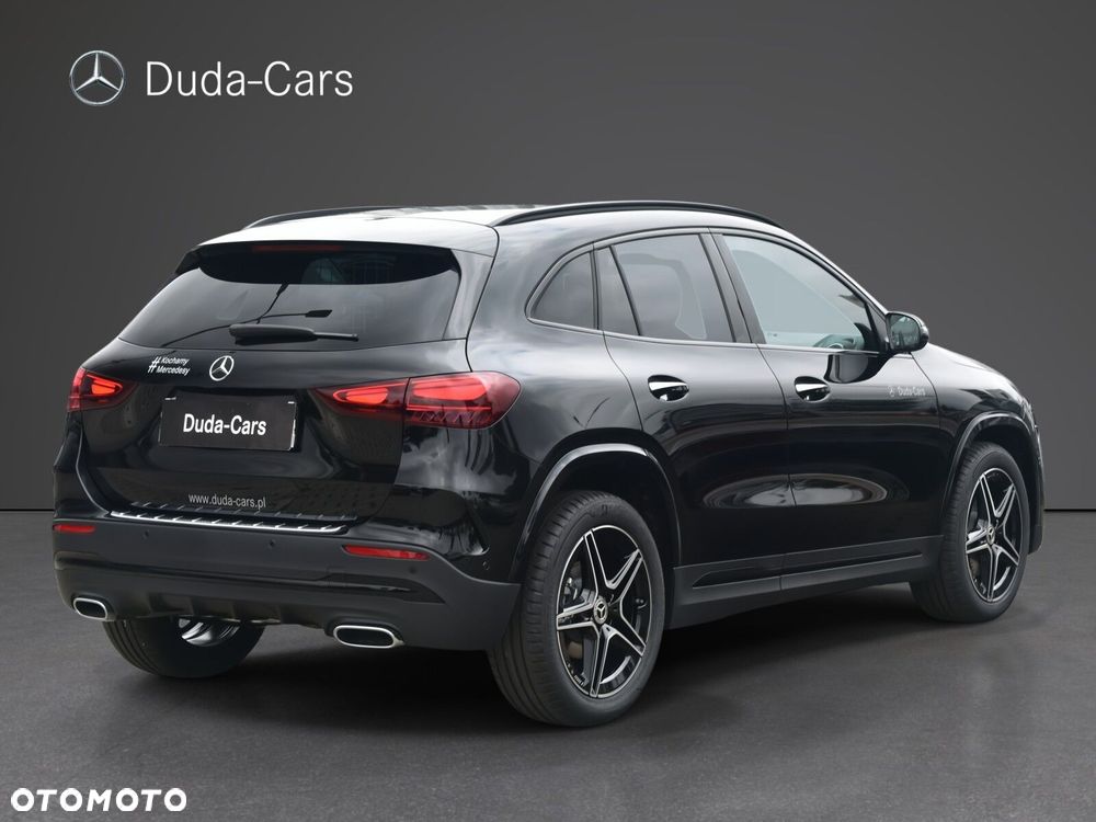 Mercedes-Benz GLA 200 d AMG Line 8G-DCT - 3