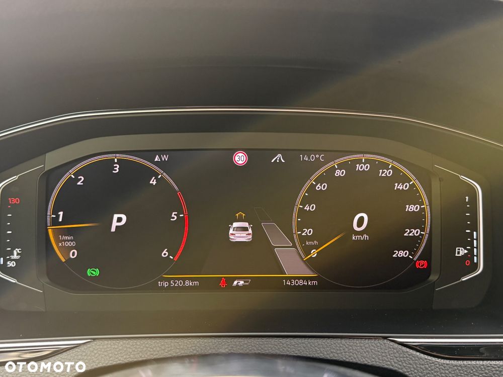 Volkswagen Arteon 2.0 TDI SCR DSG R-Line Edition - 31