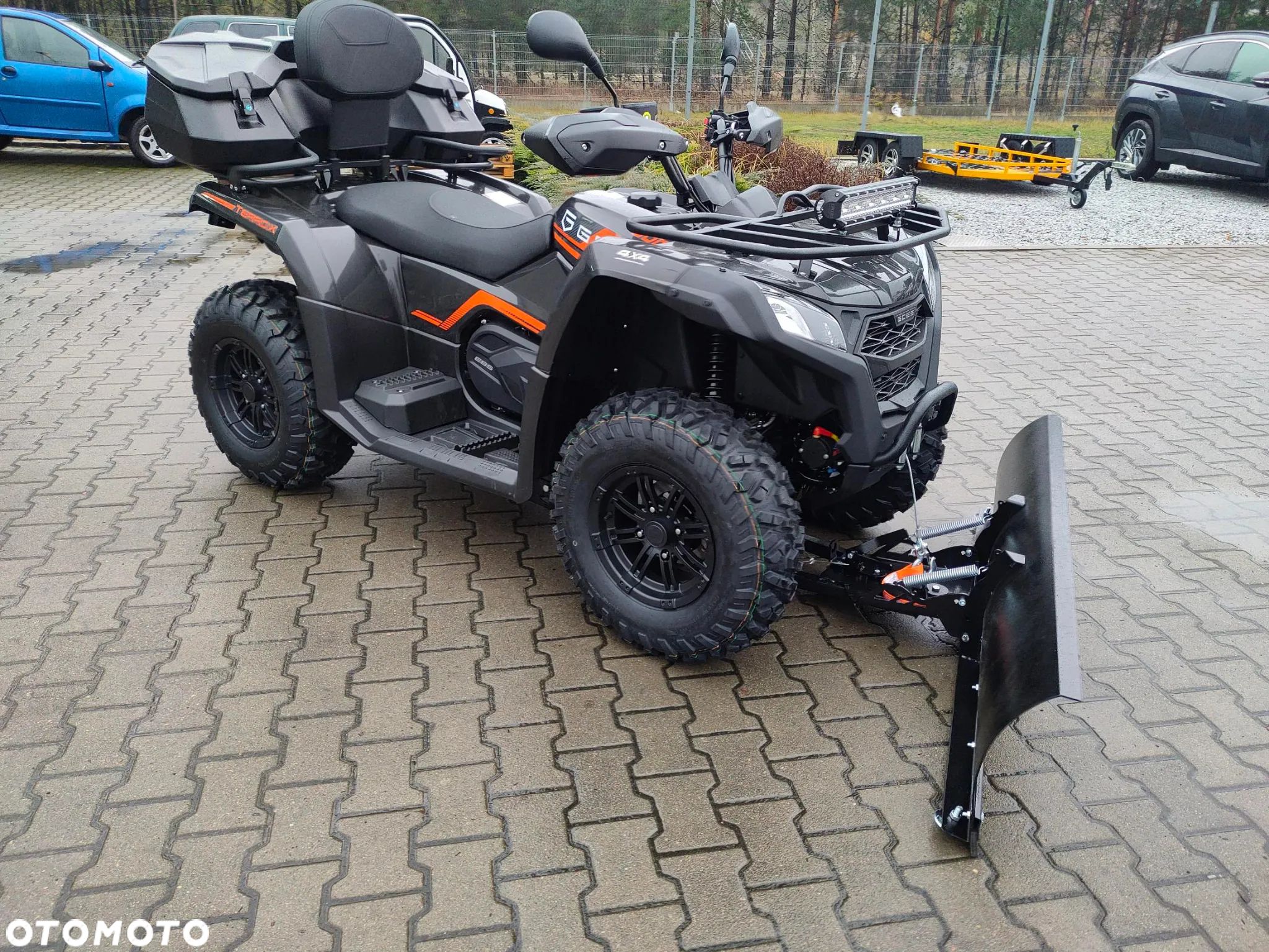 CFMoto CForce - 1