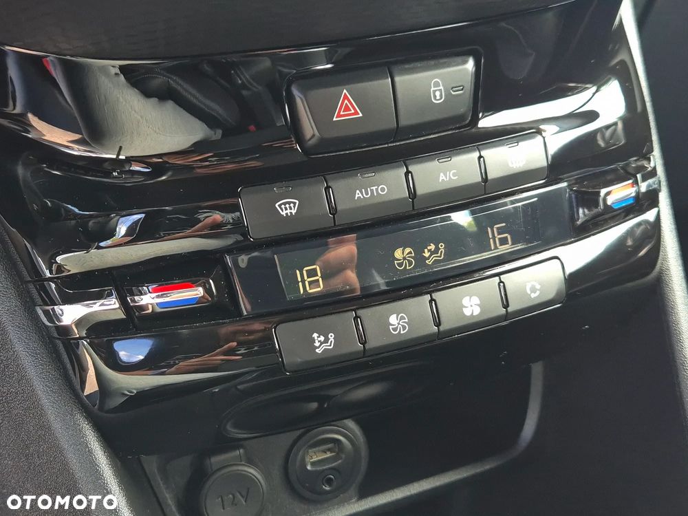 Peugeot 2008 e-HDi FAP 115 STOP & START Business-Line - 33