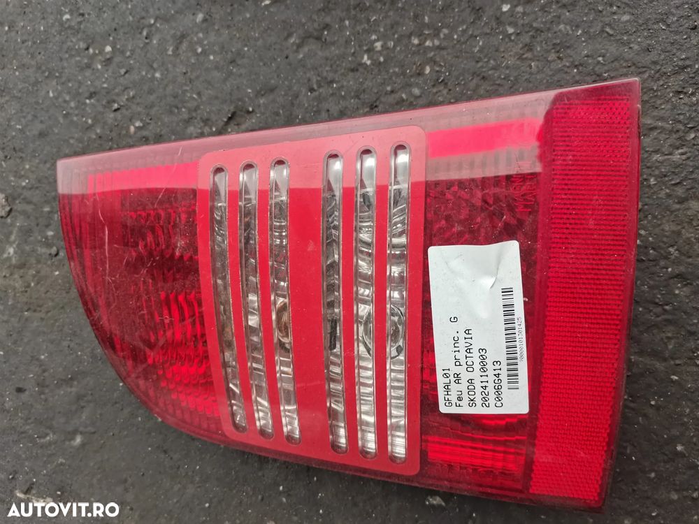 Lampa spate / Stop stanga spate SKODA OCTAVIA Combi 1U5 1998 - 2010 1u9945095b 1u9945111b - 1