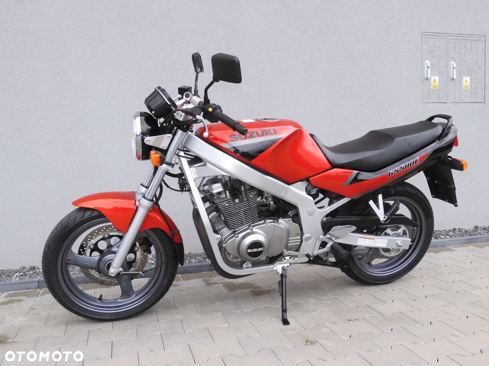 Suzuki GS - 23