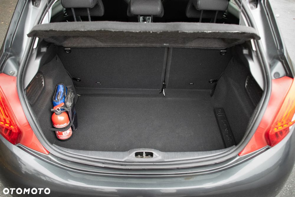 Peugeot 208 1.2 VTi Allure - 9