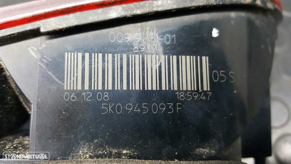 FAROLIM TRASEIRO ESQUERDO VOLKSWAGEN GOLF VI (5K1) ADVANCE - 5