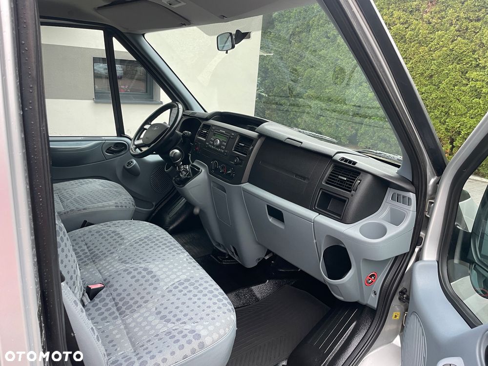Ford Transit - 15