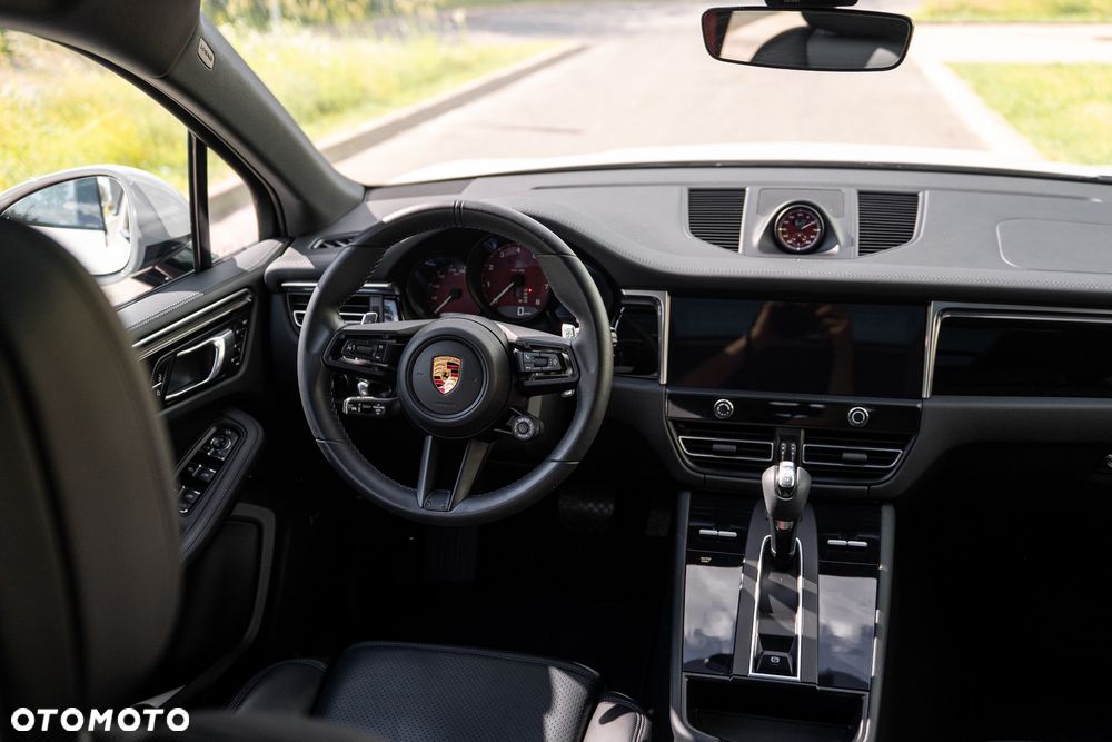 Porsche Macan S - 28