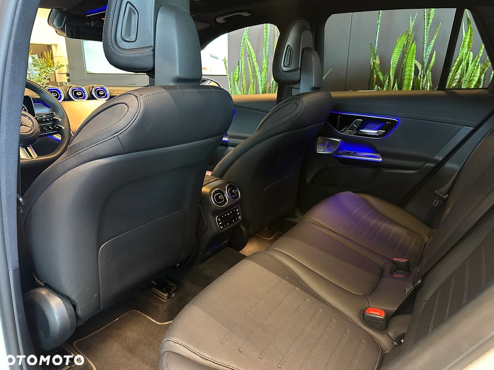 Mercedes-Benz GLC 300 mHEV 4-Matic AMG Line - 12