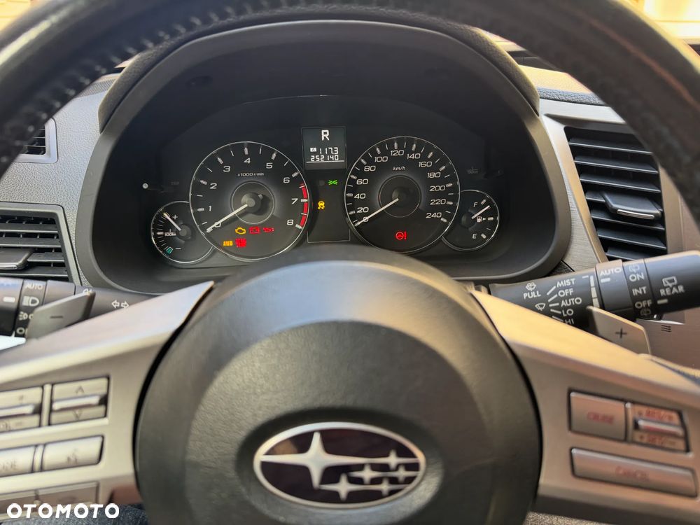 Subaru Outback 2.5i Active AT - 11