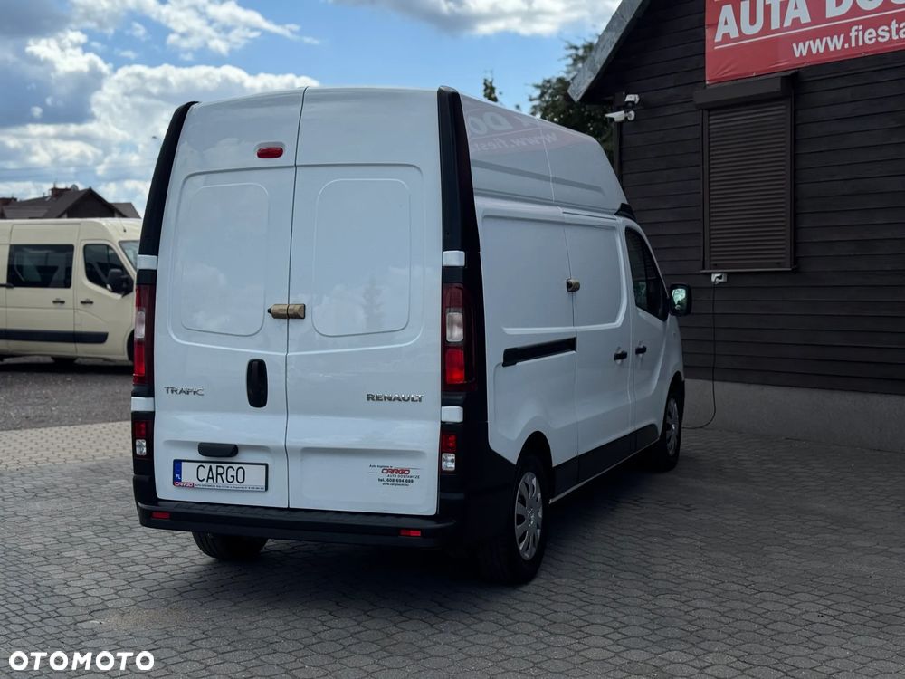 Renault TRAFIC - 6