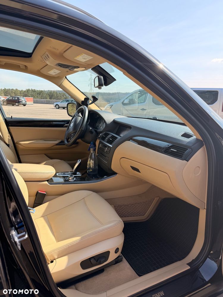 BMW X3 xDrive28i Sport-Aut - 21