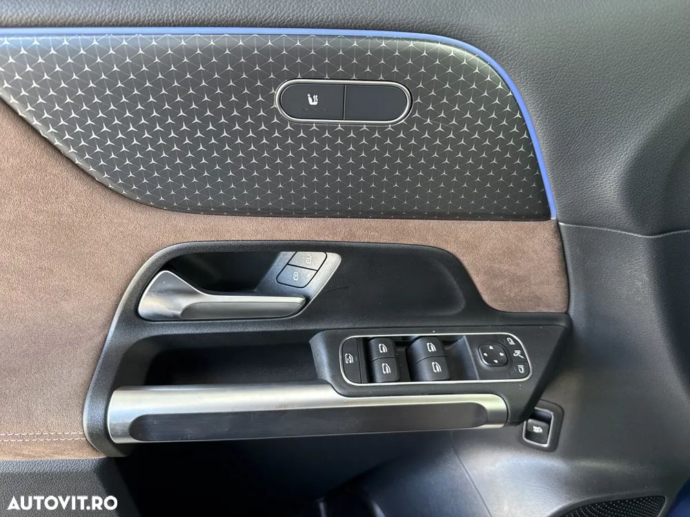 Mercedes-Benz GLB 220 4MATIC MHEV Aut. - 29