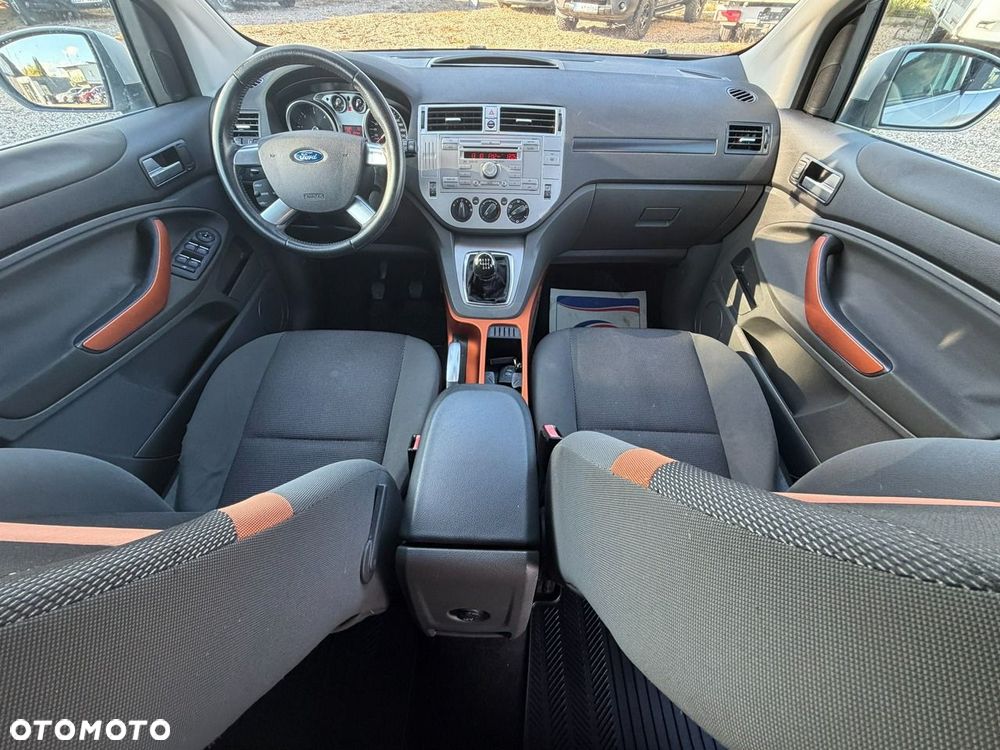 Ford Kuga - 9