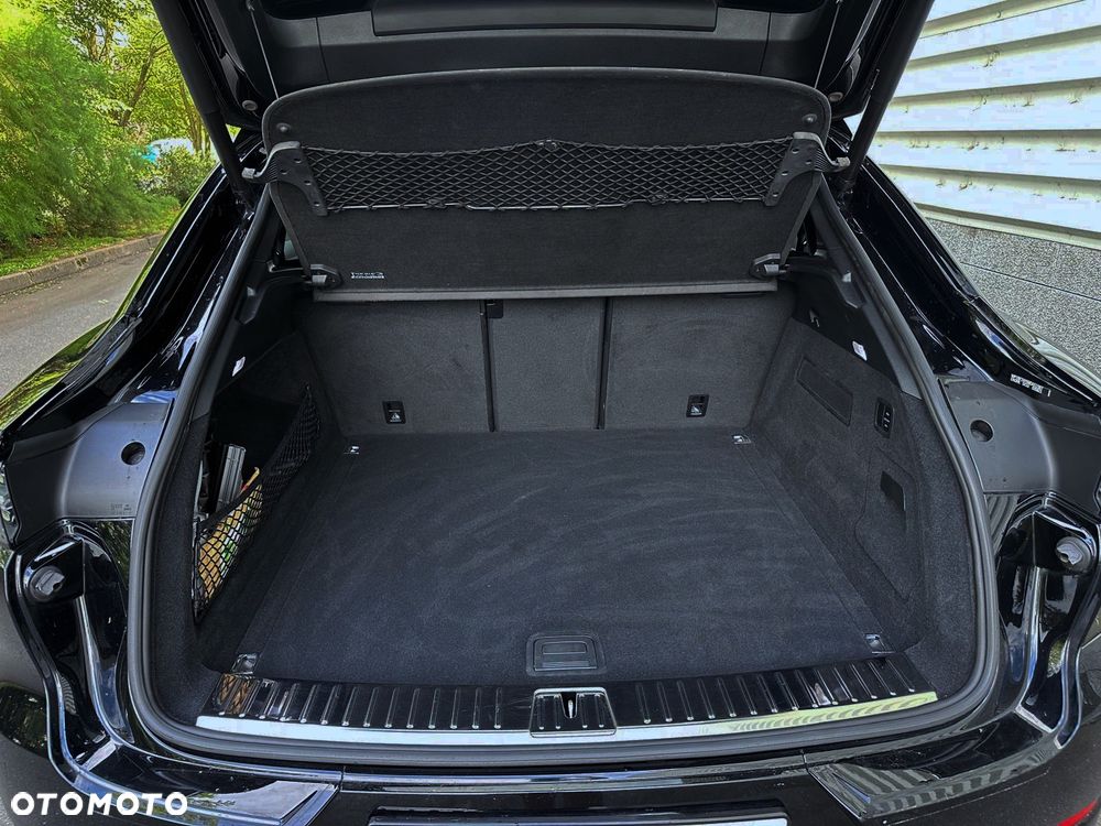 Porsche Cayenne - 15