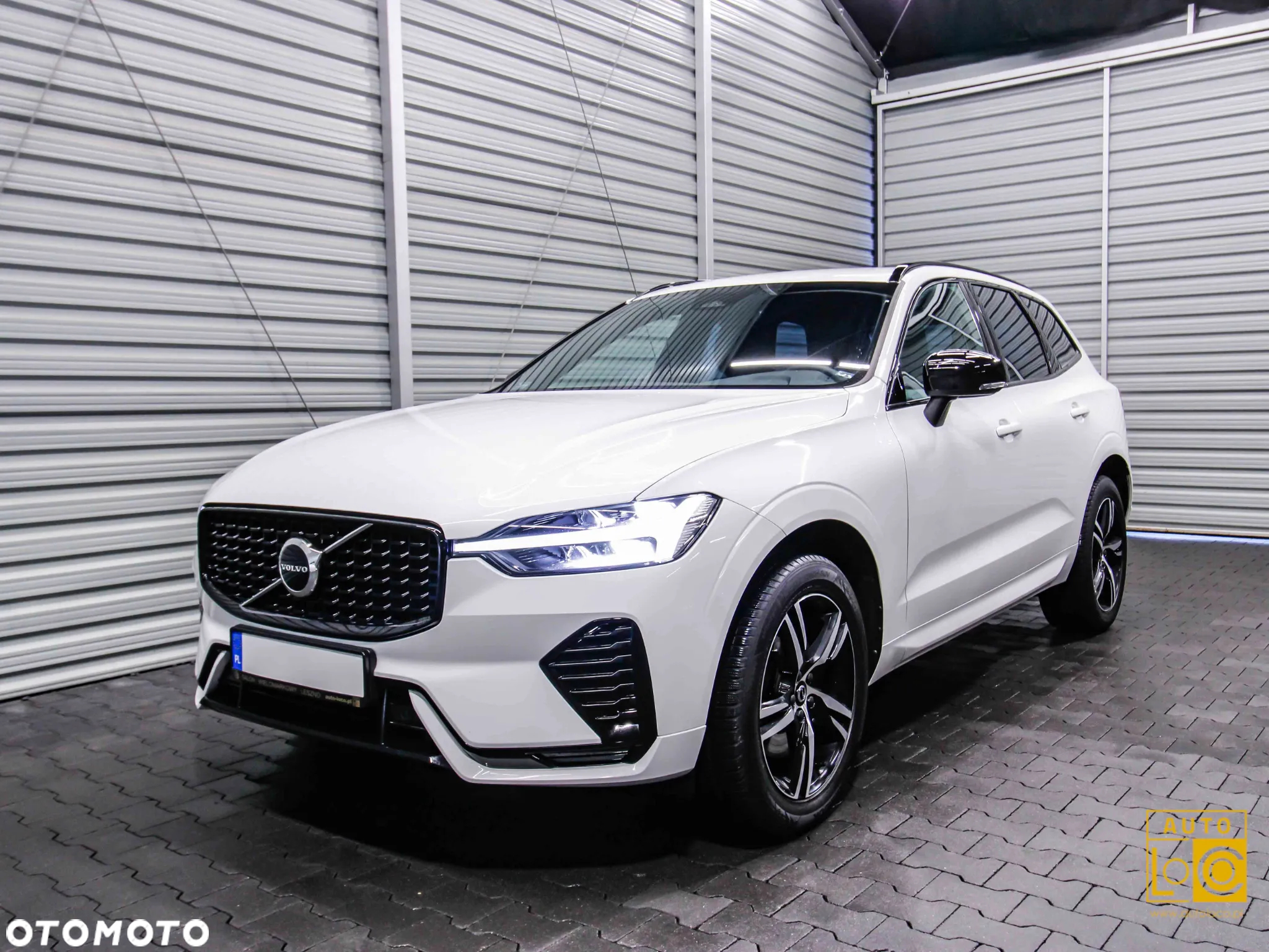 Volvo XC 60 B4 B R-Design - 3