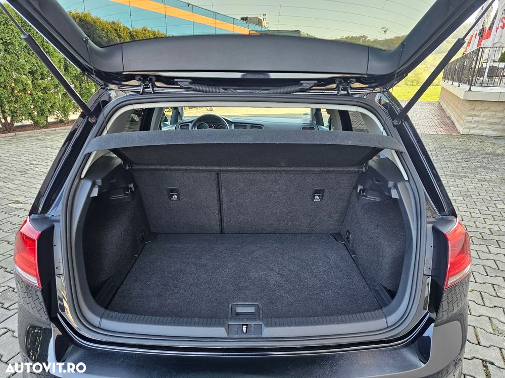 Volkswagen Golf 1.2 TSI Comfortline - 17